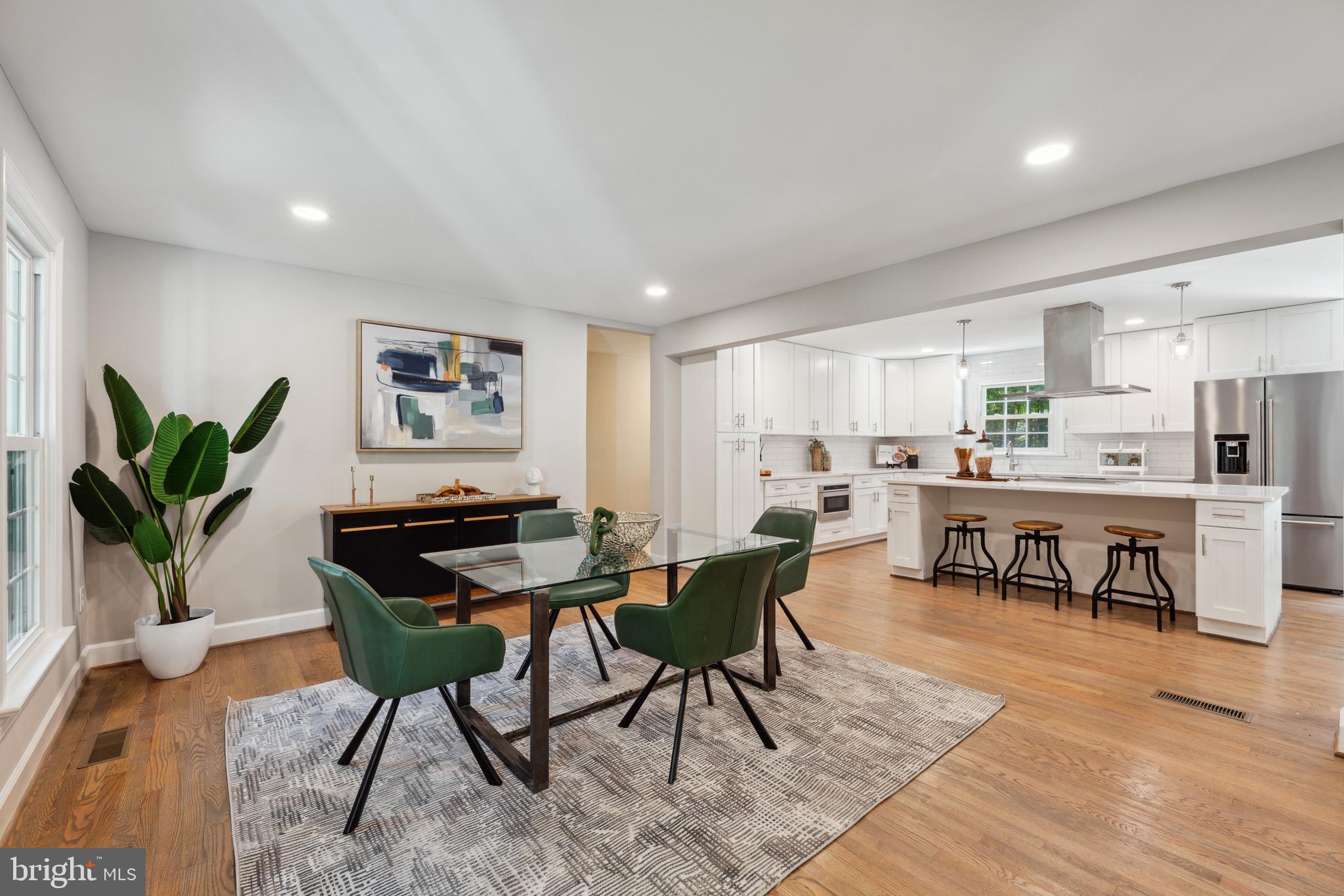 10424 Hampton Road Fairfax Station, VA 22039 - Photo 9 of 62