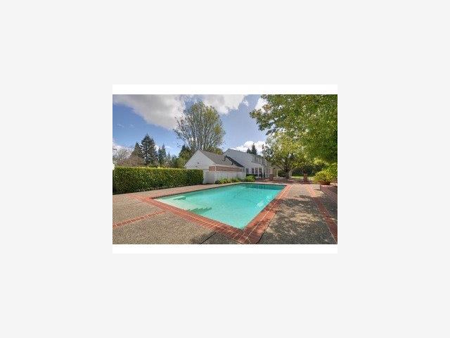 2 Faxon Road Atherton, CA 94027 - Photo 9 of 9 Gallery Image 9