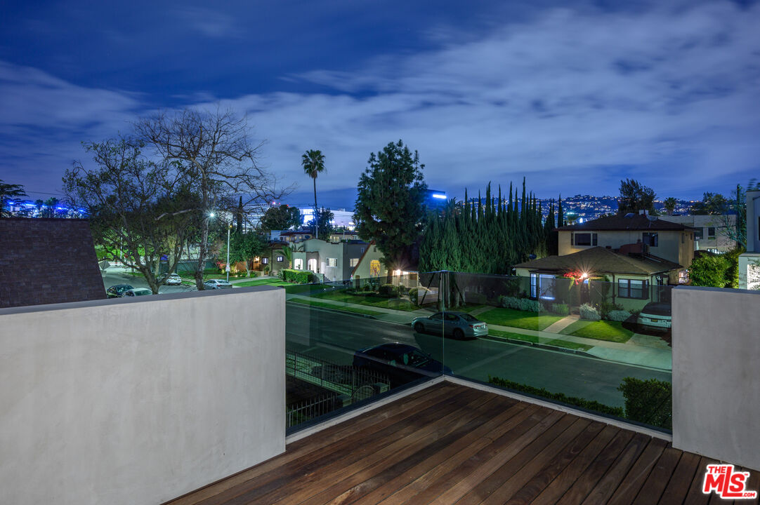 6660 Colgate Avenue Los Angeles, CA 90048 - Photo 23 of 32 Gallery Image 23