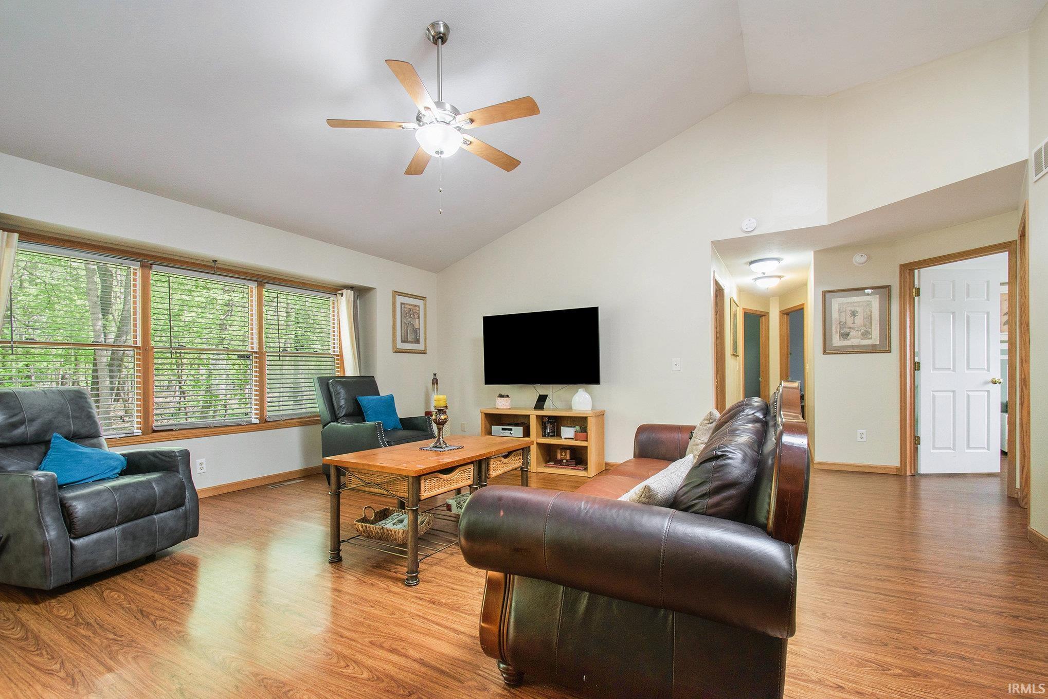 52350 Laurel Road South Bend, IN 46637 - Photo 10 of 27 Gallery Image 10