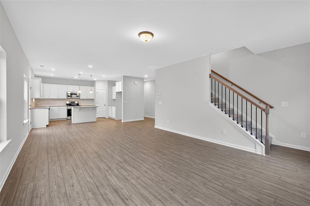 303 Roxeywood Way Winder, GA 30680 - Photo 4 of 47