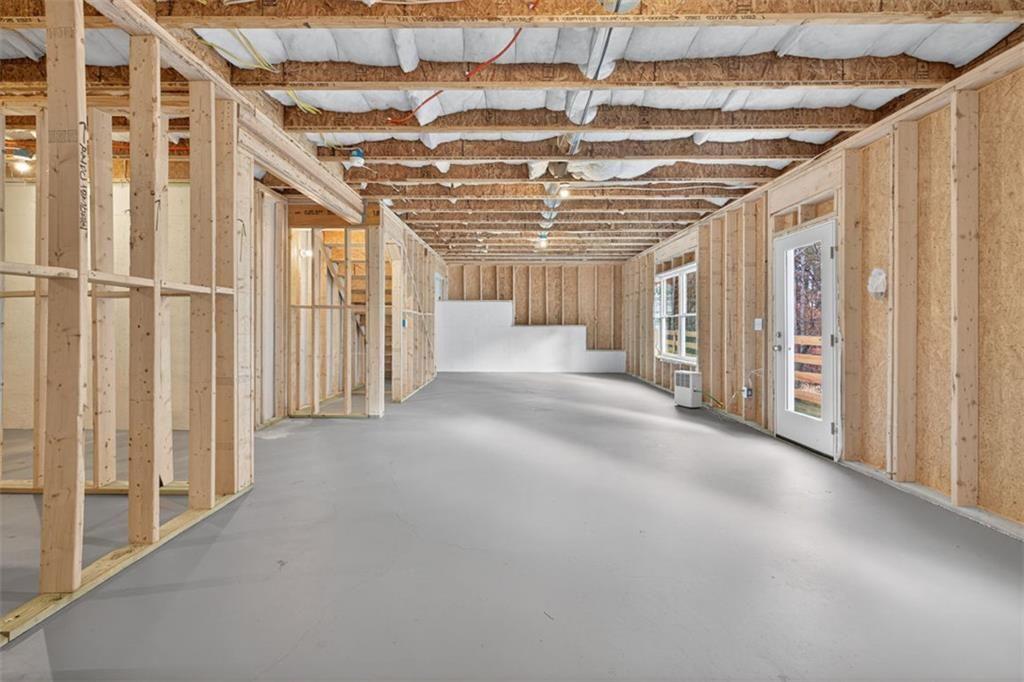 303 Roxeywood Way Winder, GA 30680 - Photo 44 of 47