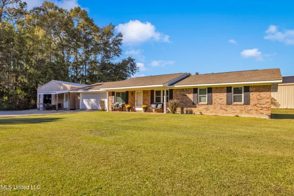 $399,900 | 21129 South Fork Road, Saucier, MS 39574