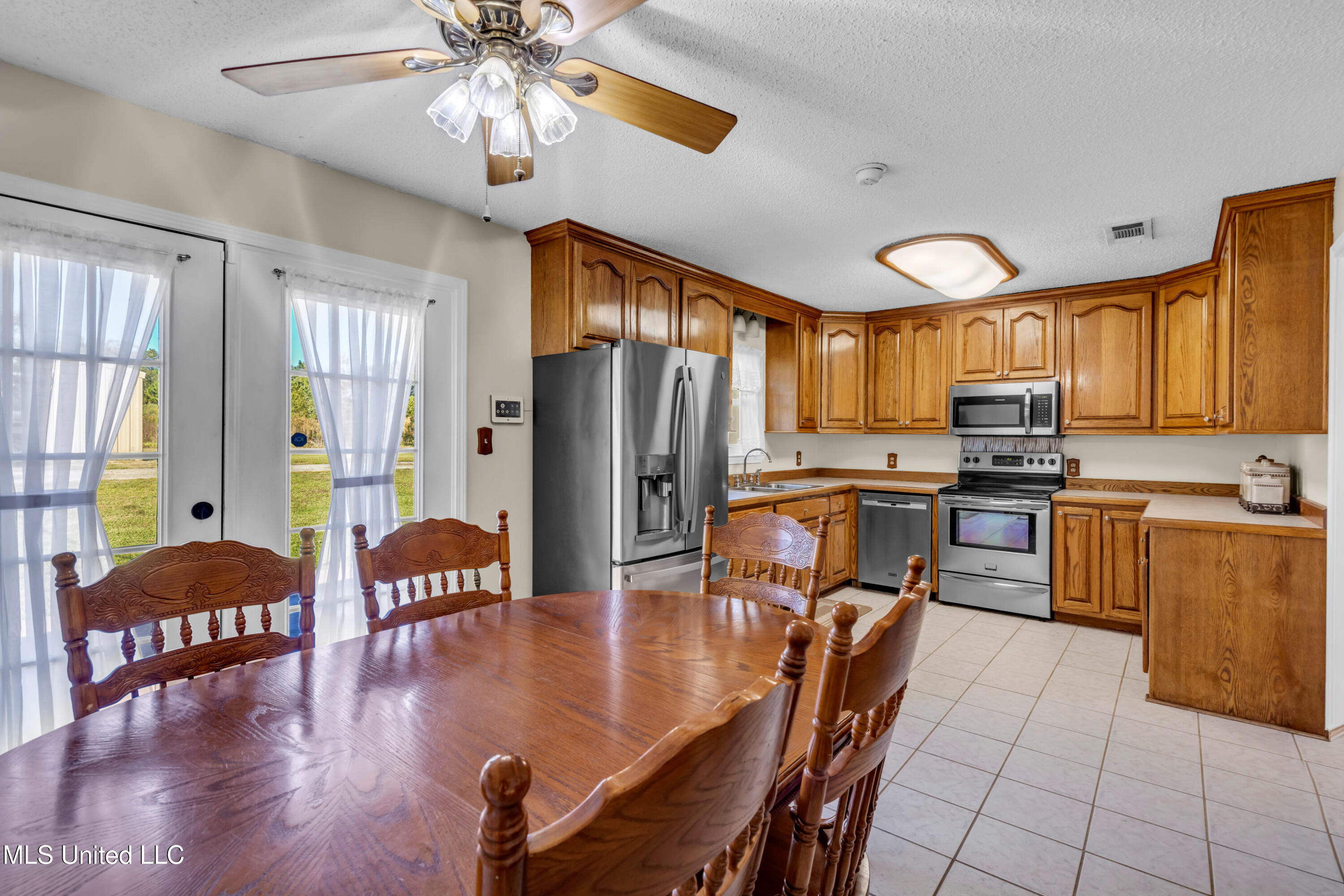 21129 South Fork Road Saucier, MS 39574 - Photo 16 of 65 21129S.ForkRd-38