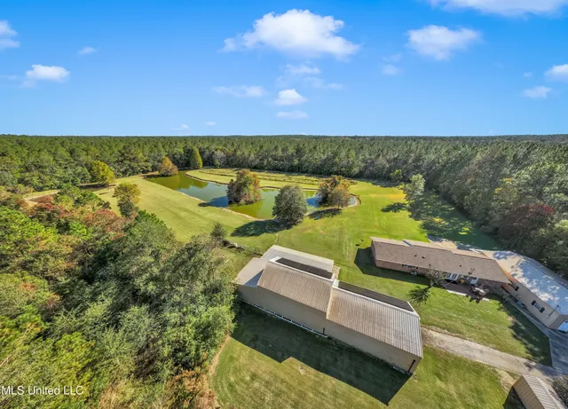 $399,900 | 21129 South Fork Road, Saucier, MS 39574