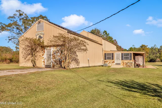 $399,900 | 21129 South Fork Road, Saucier, MS 39574