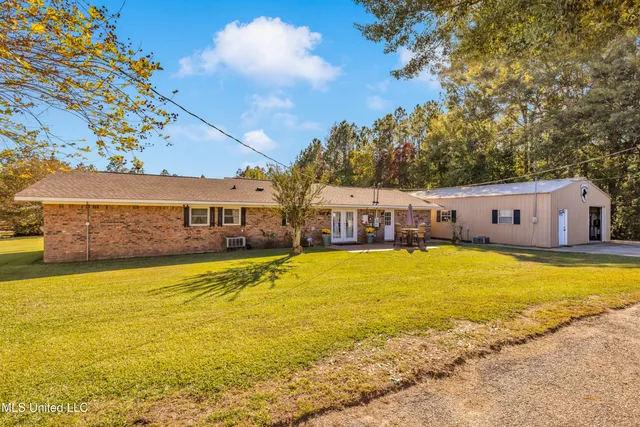 $399,900 | 21129 South Fork Road, Saucier, MS 39574