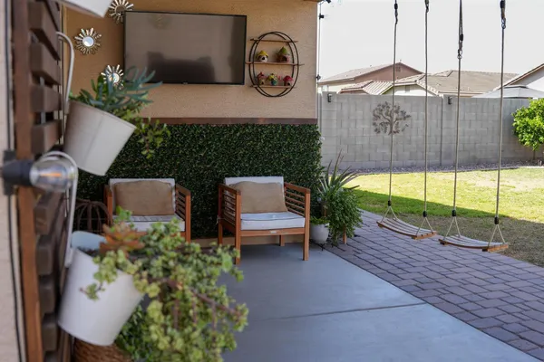 $2,400 | 884 West Whistling Thorn Avenue, Queen Creek, AZ 85140