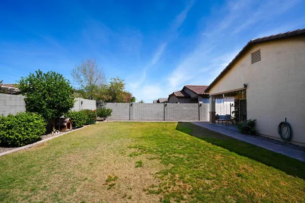 $2,400 | 884 West Whistling Thorn Avenue, Queen Creek, AZ 85140