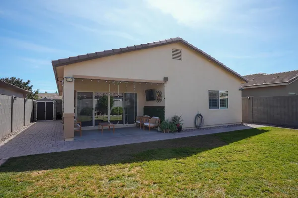 $2,400 | 884 West Whistling Thorn Avenue, Queen Creek, AZ 85140