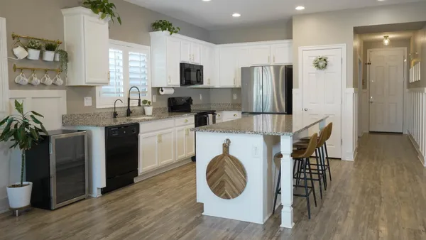 $2,400 | 884 West Whistling Thorn Avenue, Queen Creek, AZ 85140