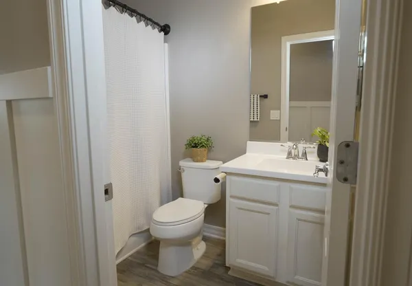 $2,400 | 884 West Whistling Thorn Avenue, Queen Creek, AZ 85140