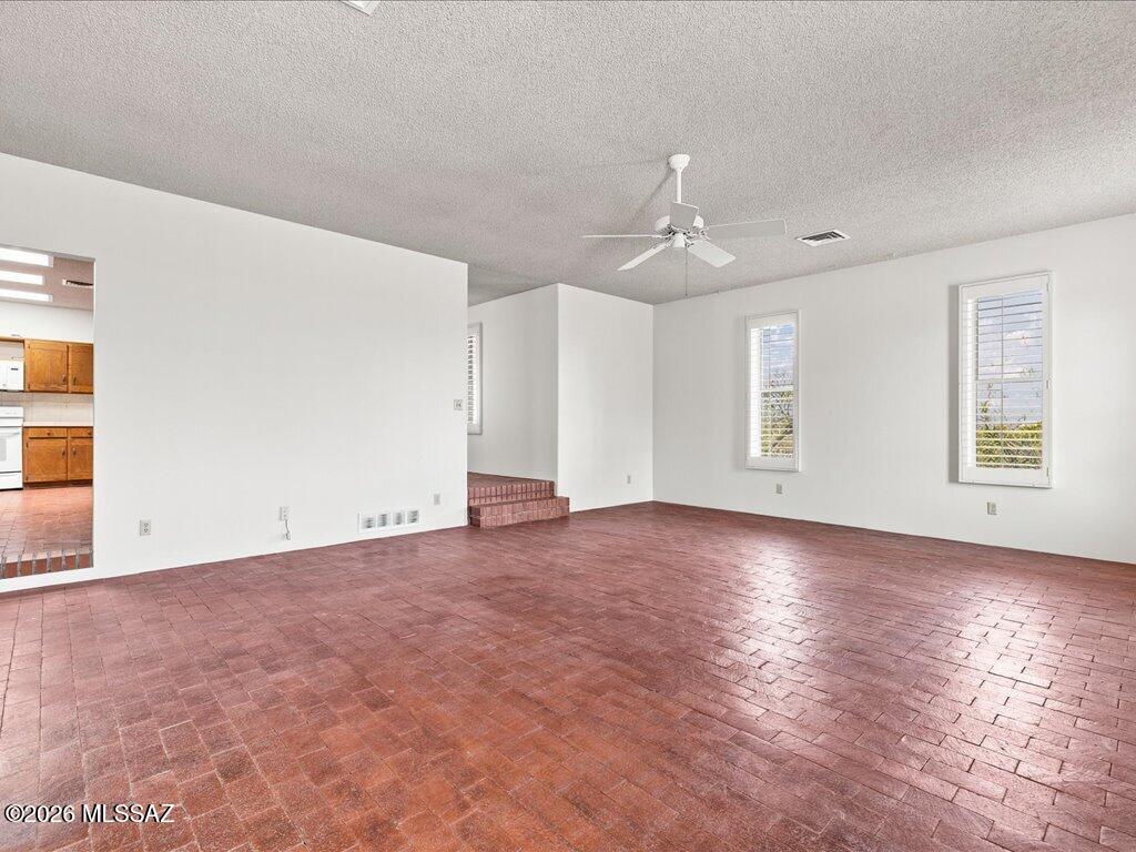 9700 East Andrada Road Vail, AZ 85641 - Photo 15 of 50 10-4X6A7602