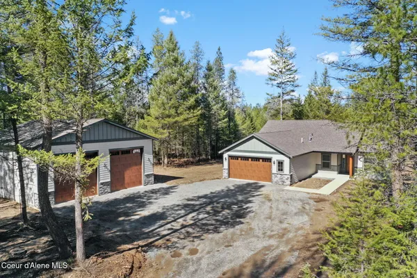 $899,900 | 98 Carbonate Lane, Oldtown, ID 83822