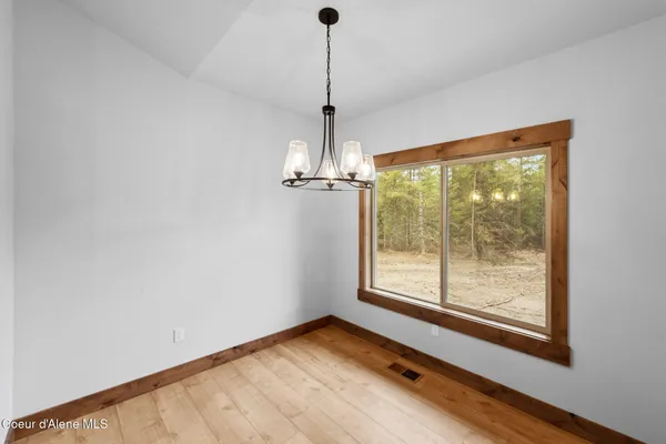 $899,900 | 98 Carbonate Lane, Oldtown, ID 83822