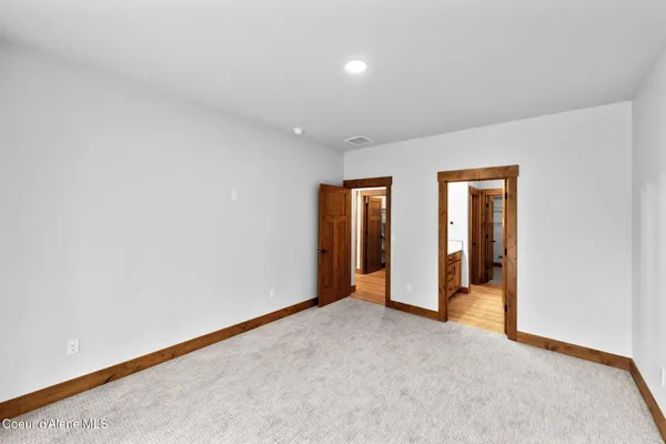 $899,900 | 98 Carbonate Lane, Oldtown, ID 83822