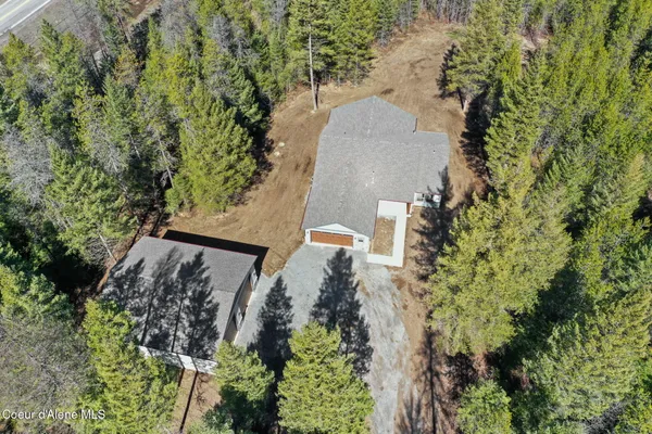 $899,900 | 98 Carbonate Lane, Oldtown, ID 83822