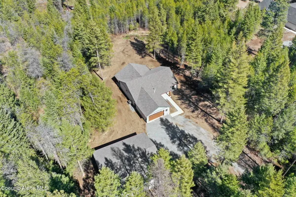 $899,900 | 98 Carbonate Lane, Oldtown, ID 83822