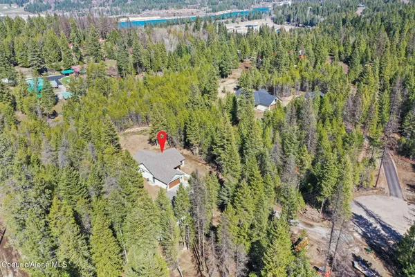 $899,900 | 98 Carbonate Lane, Oldtown, ID 83822