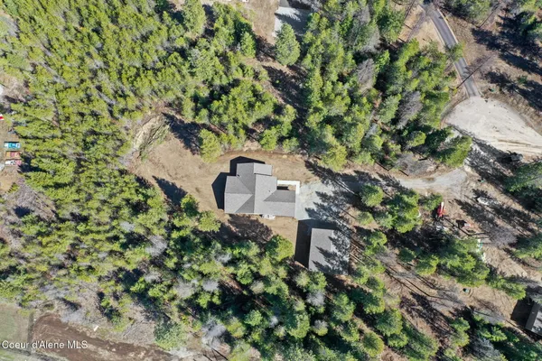 $899,900 | 98 Carbonate Lane, Oldtown, ID 83822