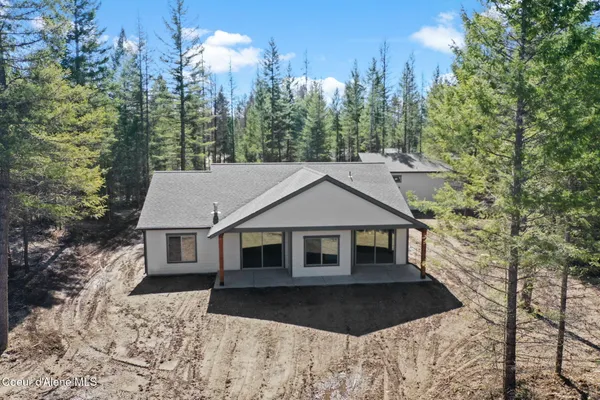 $899,900 | 98 Carbonate Lane, Oldtown, ID 83822