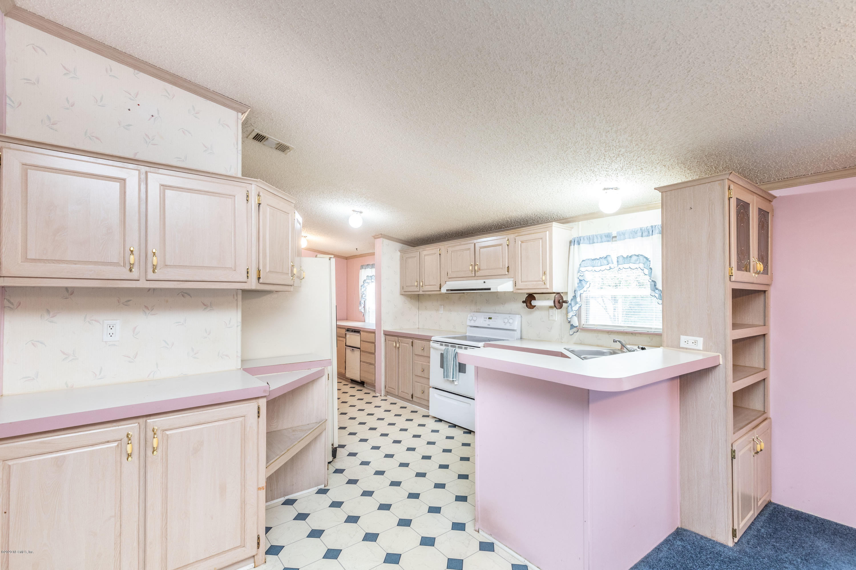 13708 Macapa Road Jacksonville, FL 32224 - Photo 20 of 40 32