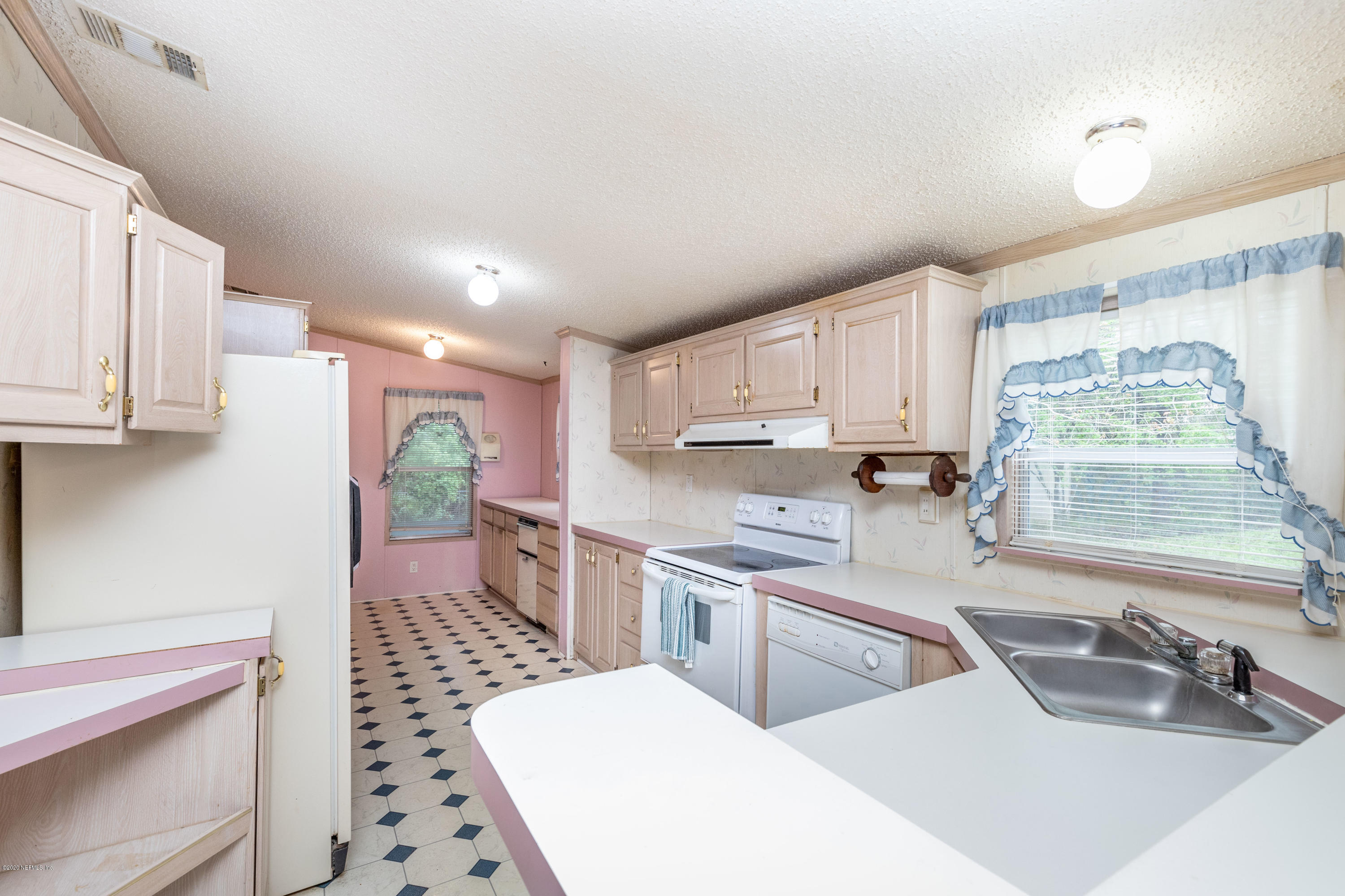 13708 Macapa Road Jacksonville, FL 32224 - Photo 21 of 40 33