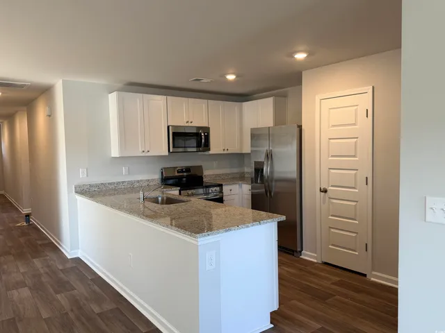 $2,150 | 517 Cambria Drive, Longs, SC 29568