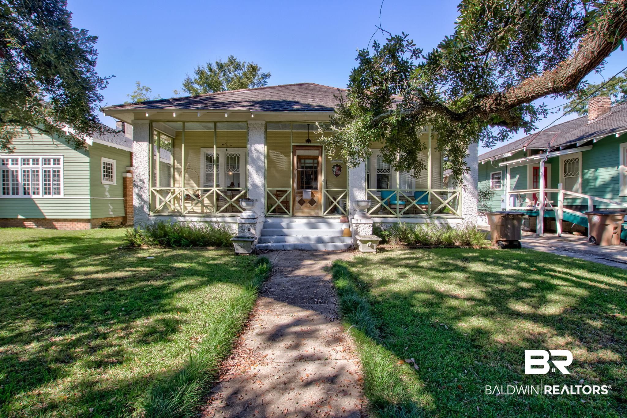 34 South Monterey Street Mobile, AL 36604 - Photo 1 of 47