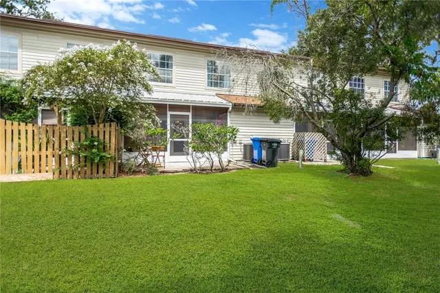 $248,900 | 605 Chippenham Boulevard, Brandon, FL 33511