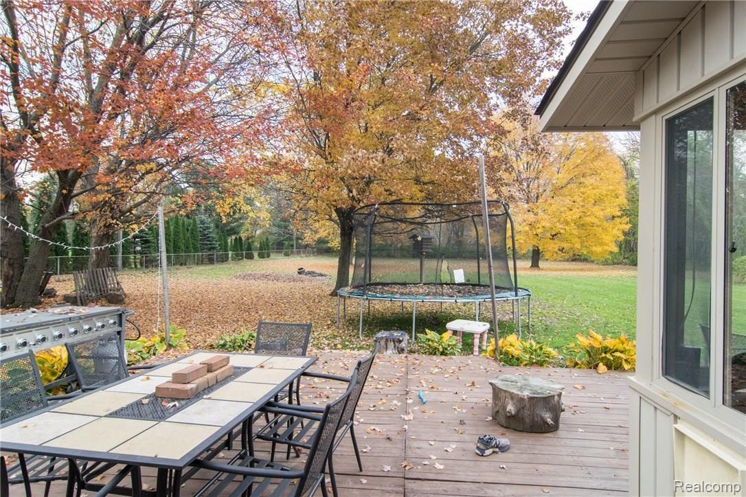 17733 Hannan Road New Boston, MI 48164 - Photo 49 of 56 DSC_0340.jpg