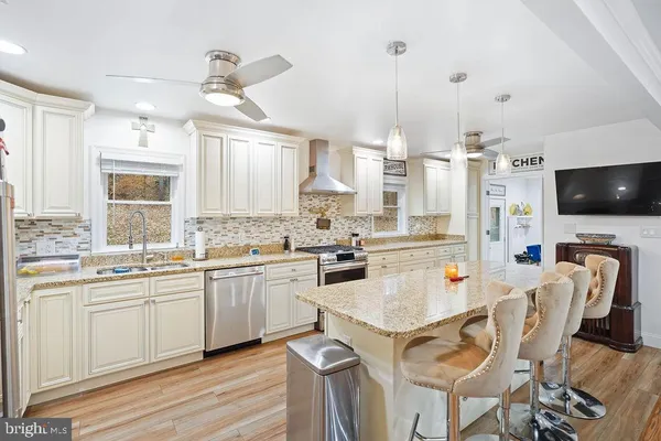 $565,000 | 997 Mt Zion Marlboro Road, Lothian, MD 20711