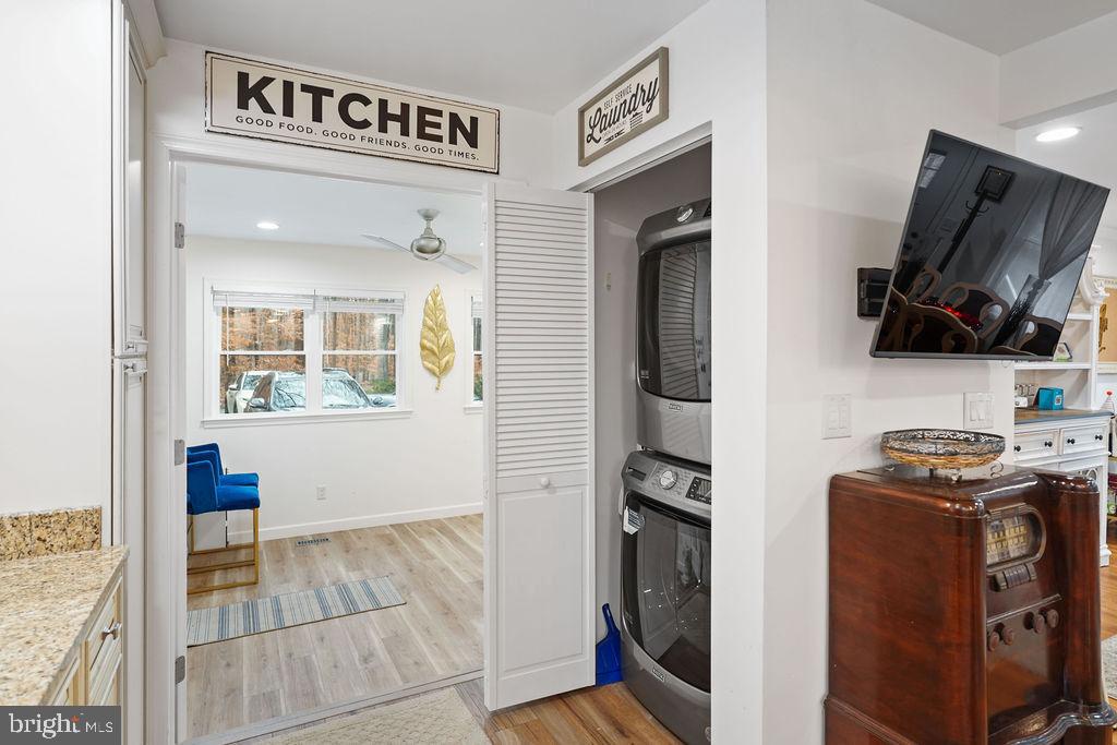 997 Mt Zion Marlboro Road Lothian, MD 20711 - Photo 21 of 58 a view of kitchen