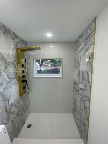 $399,900 | 775 Northwest 142nd Street, Miami, FL 33168