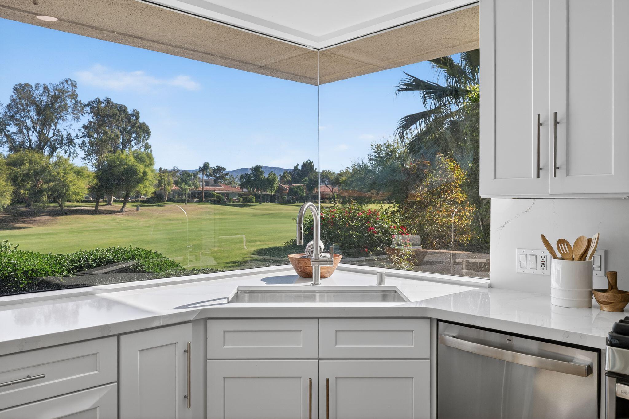 30 Hilton Head Drive Rancho Mirage, CA 92270 - Photo 11 of 41 19_30_Hilton_Head_Dr_Rancho_Mirage_CA_92
