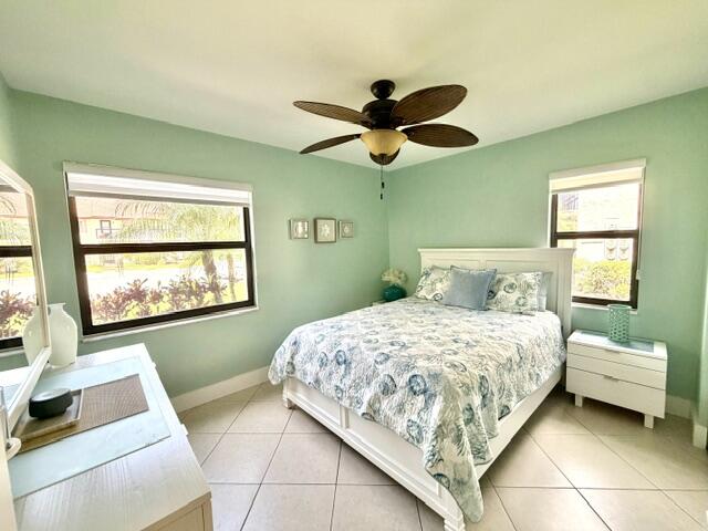 22148 Palms Way, Unit 101 Boca Raton, FL 33433 - Photo 23 of 41 Good size guest room