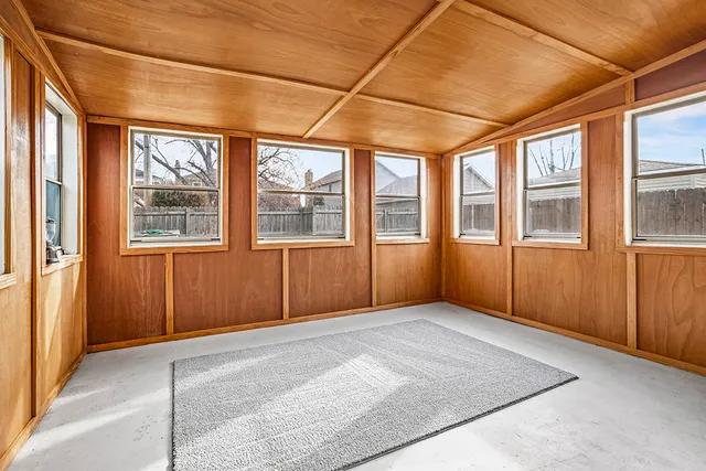 $275,000 | 10839 South Rockwell Street, Chicago, IL 60655