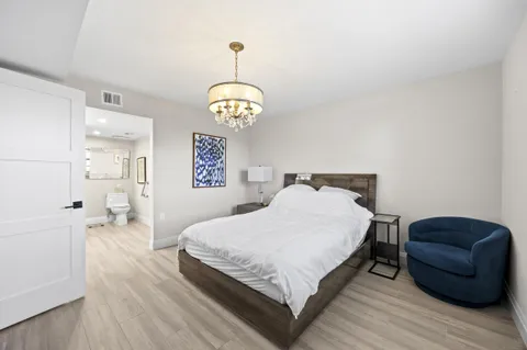 $315,000 | 6061 Balboa Circle, Unit 403, Boca Raton, FL 33433