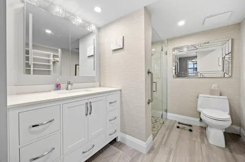 $315,000 | 6061 Balboa Circle, Unit 403, Boca Raton, FL 33433