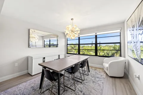 $315,000 | 6061 Balboa Circle, Unit 403, Boca Raton, FL 33433