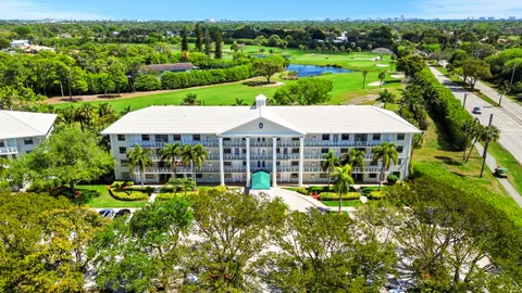 $315,000 | 6061 Balboa Circle, Unit 403, Boca Raton, FL 33433
