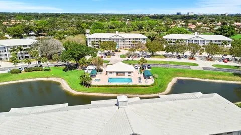 $315,000 | 6061 Balboa Circle, Unit 403, Boca Raton, FL 33433