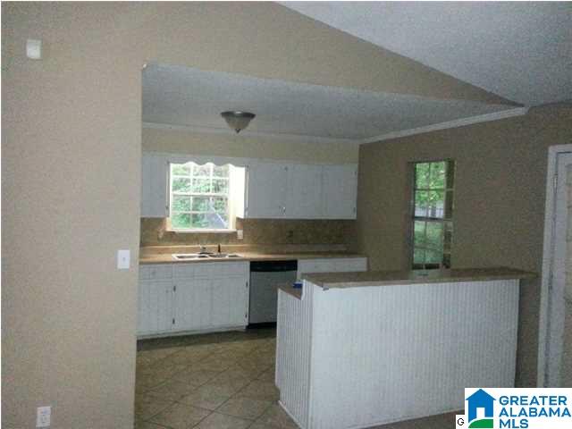 6860 Ridgewood Drive Pinson, AL 35126 - Photo 5 of 8
