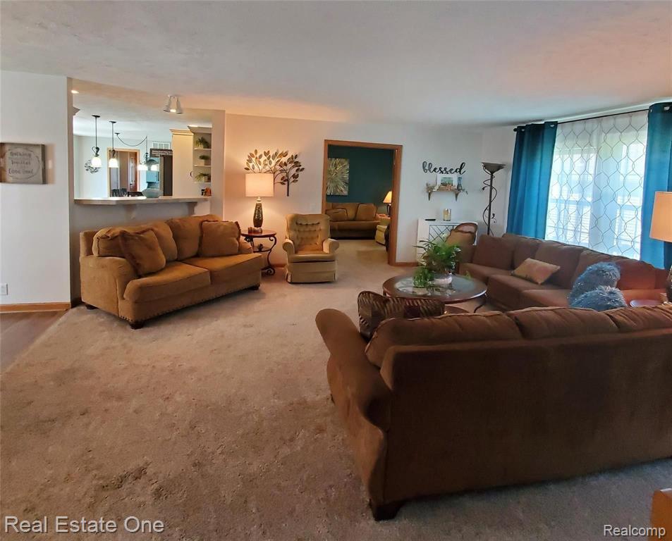 26760 Pennsylvania Road Taylor, MI 48180 - Photo 12 of 34 Gallery Image 12