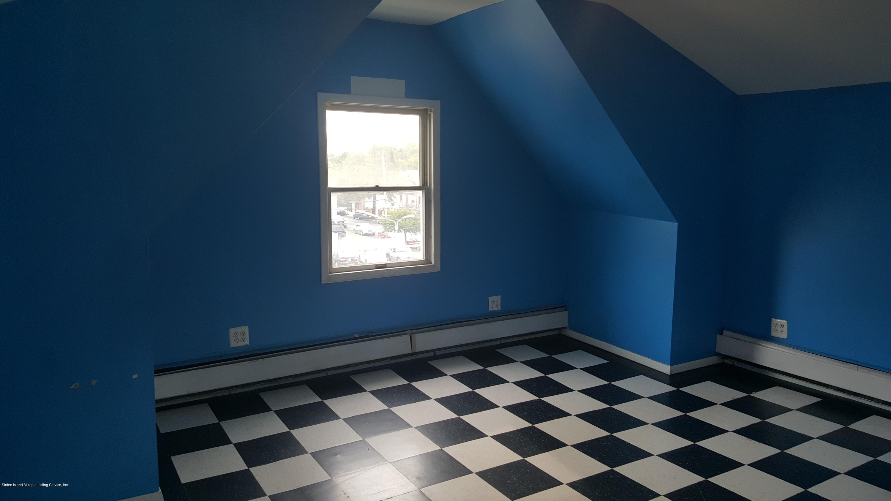 355 Clove Road Staten Island, NY 10310 - Photo 29 of 31 20190905_163244