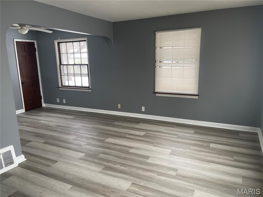 1947 Raft Drive St. Louis, MO 63133 - Photo 16 of 21