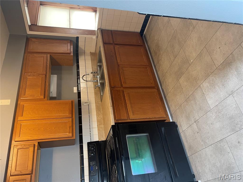 1947 Raft Drive St. Louis, MO 63133 - Photo 10 of 21