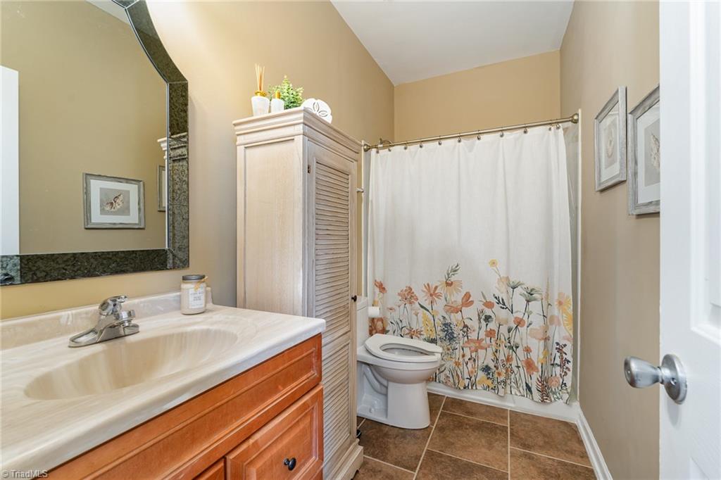 3104 Sycamore Point Trail High Point, NC 27265 - Photo 26 of 50 Gallery Image 26