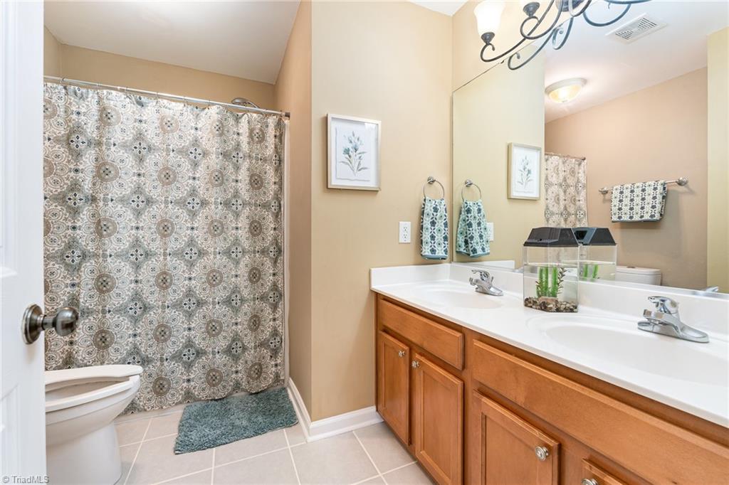 3104 Sycamore Point Trail High Point, NC 27265 - Photo 37 of 50 Gallery Image 37