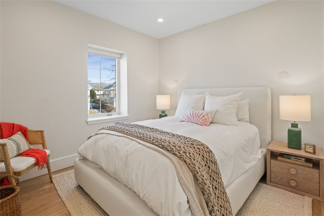 2 Eastnor Road, Unit D Newport, RI 02840 - Photo 12 of 24